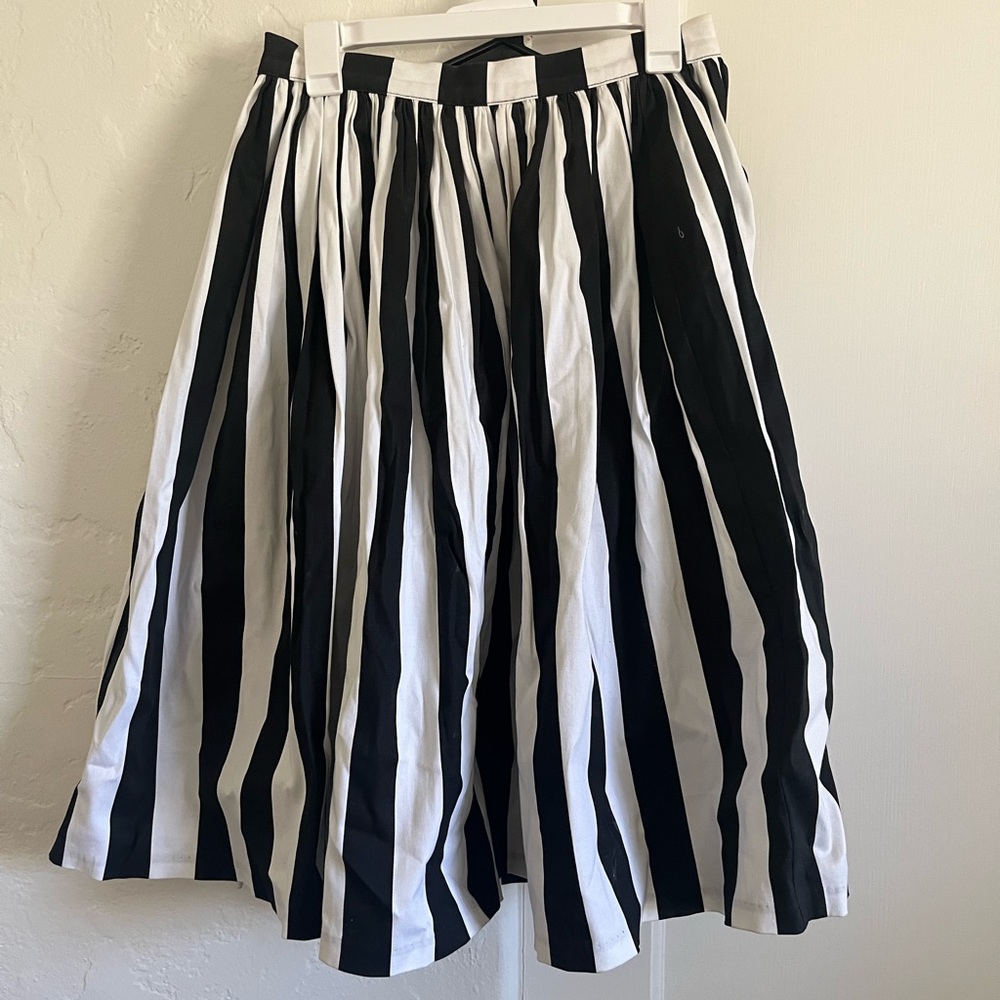 Pinup Couture Black and White A-Line Skirt
